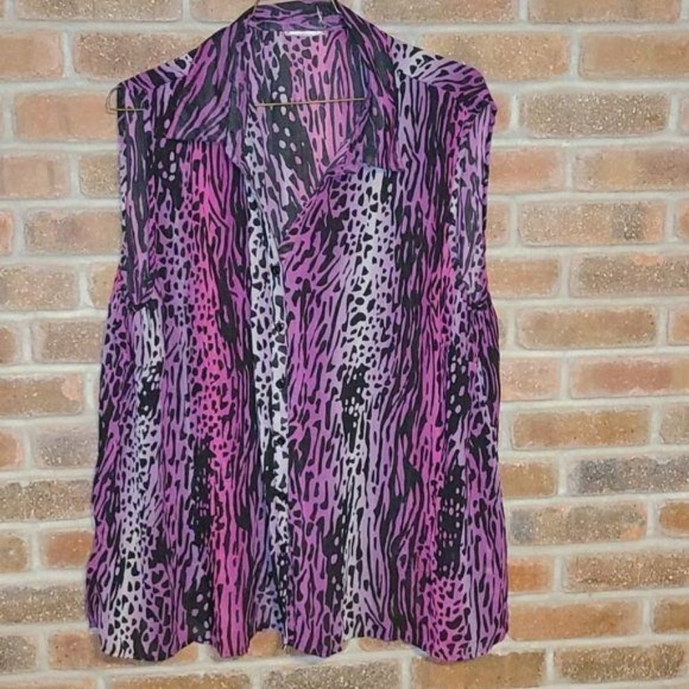 Women’s Sleeveless Printed Button-Front Top in Purple Mix